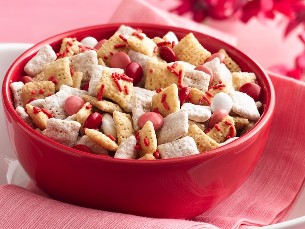 Gluten Free Valentine Chex Mix