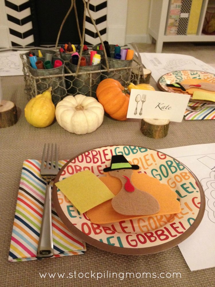 How To Decorate a Kid’s Thanksgiving Table