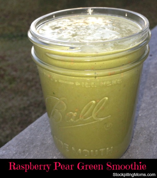 Raspberry Pear Green Smoothie