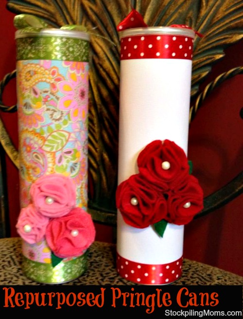 How to Turn a Pringles Can Into The Most Brilliant Christmas Idea Ever