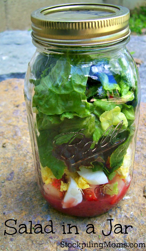 Jar salad recipes for on-the-go lunches