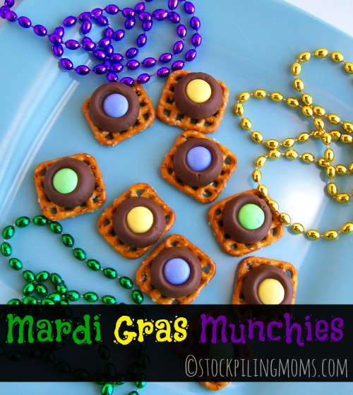 Mardi Gras Munchies are the perfect treat to help celebrate Fat Tuesday! #mardigras