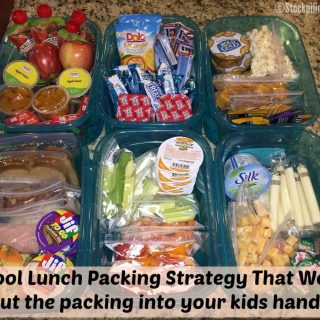 https://stockpilingmoms.com/wp-content/uploads/2015/08/School-Lunch-Packing-Strategy-That-Works-Put-the-packing-into-your-kids-hands-320x320.jpg