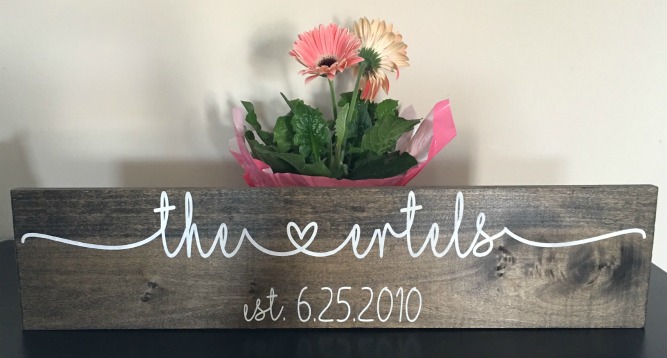 How To Make a Wedding Date Sign