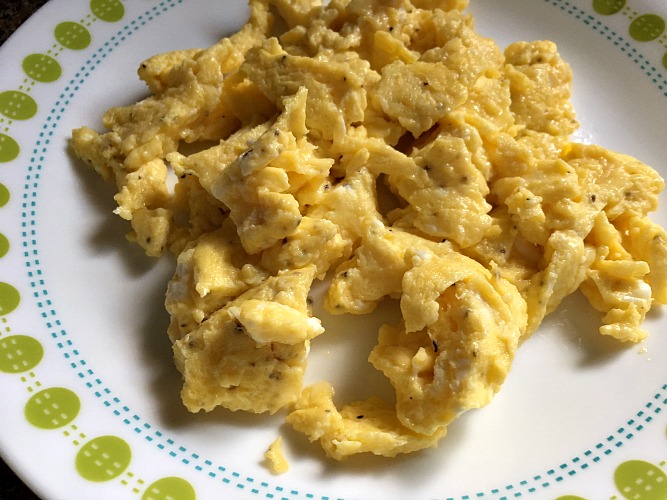 Keto Scrambled Eggs