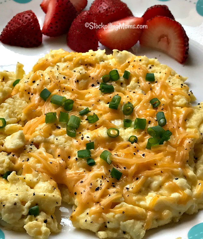 Low-Carb Double Cheesy Scrambled Eggs : ObesityHelp