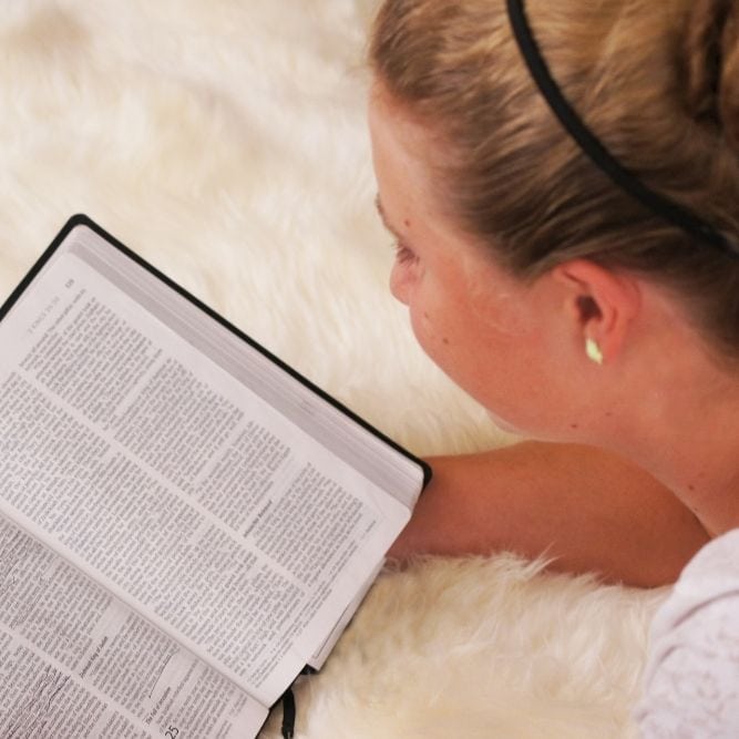 Best Bible Study Books for Teens