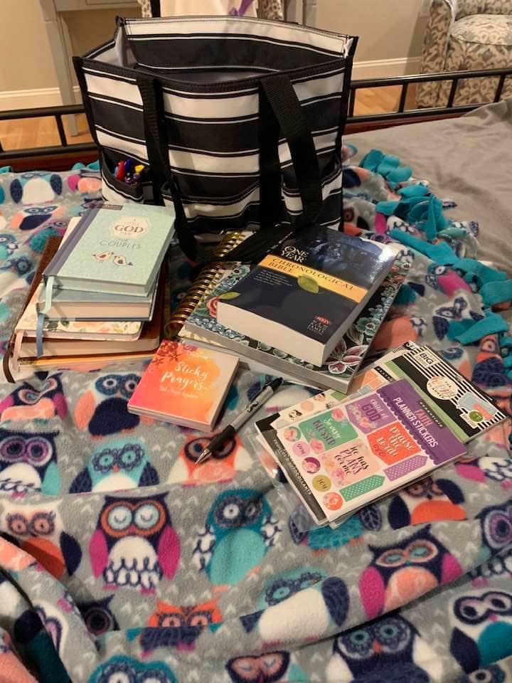 How to create a Bible Study Bag - STOCKPILING MOMS™